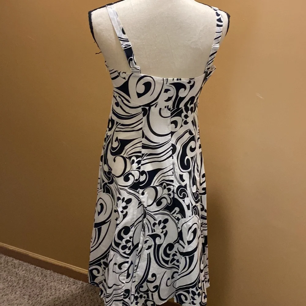 Women’s Apt 9 black white floral fit and flare maxi dress sz 8 lined sleeveless - Picture 11 of 13